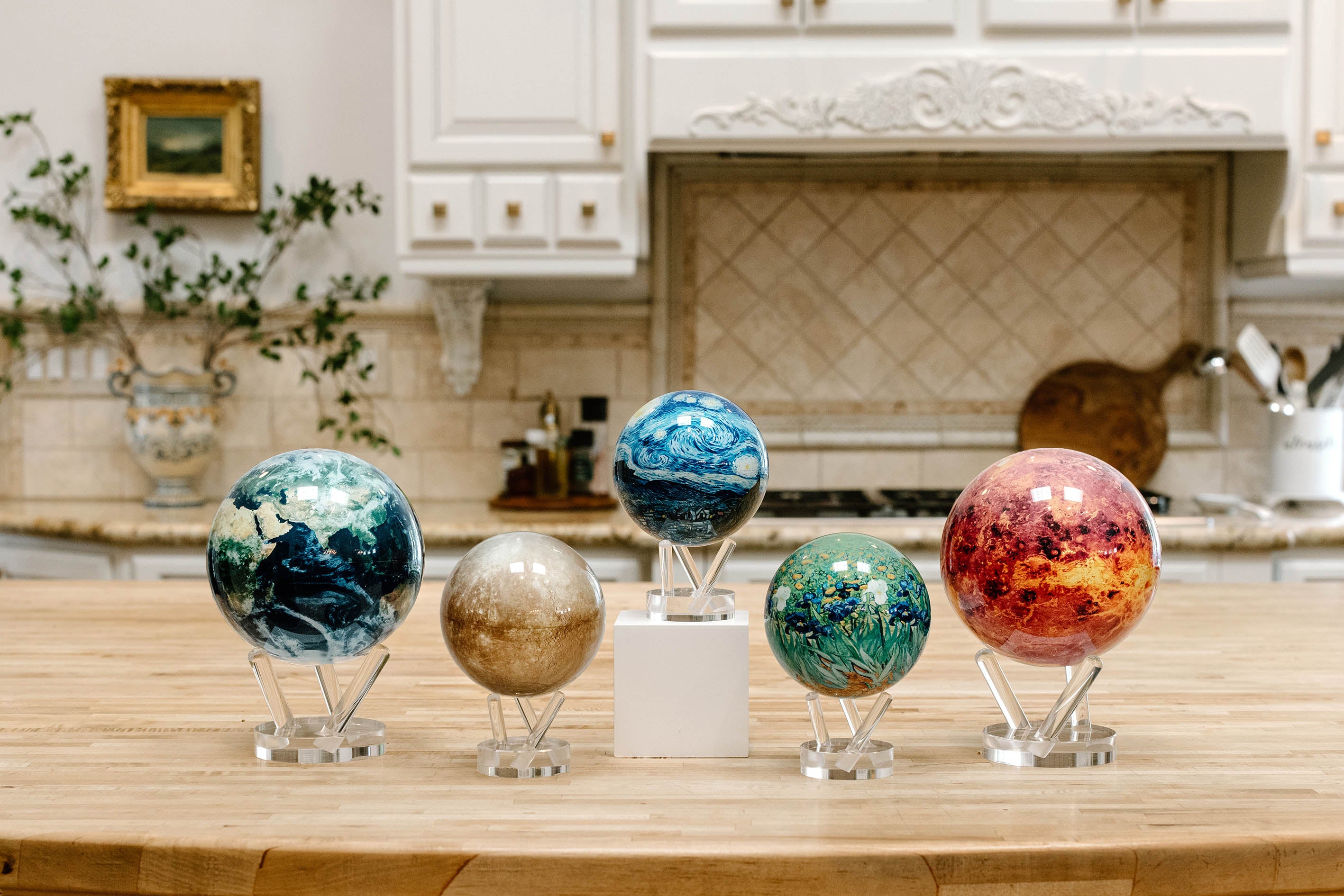 Innovative Rotating Globe Decor - MOVA Globes, A Unique Elegant Gift
