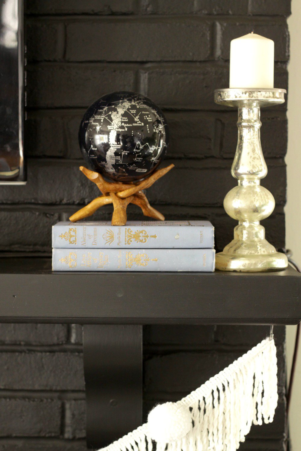 Constellations mova globe