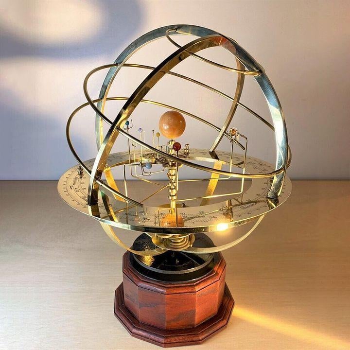 Grand Orrery Model of The Solar System by Sdecorshop