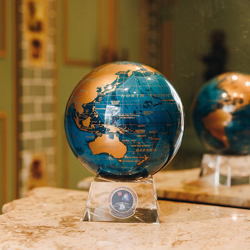 New Limited Edition MOVA Globes