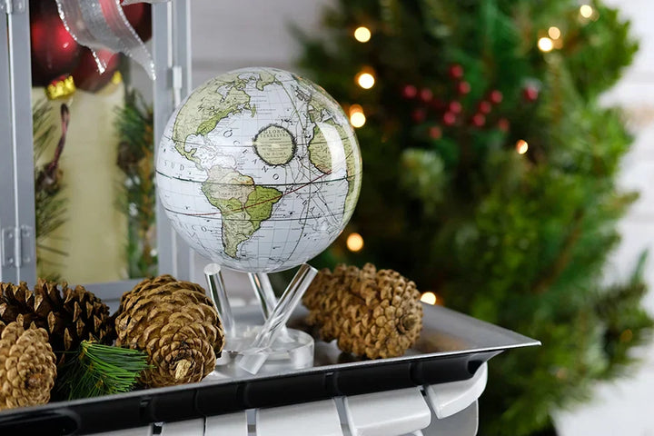 Bring the Holidays Home: Christmas Décor Guide