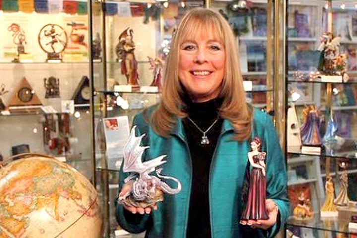 Reseller Spotlight: Crystal Books and Gifts