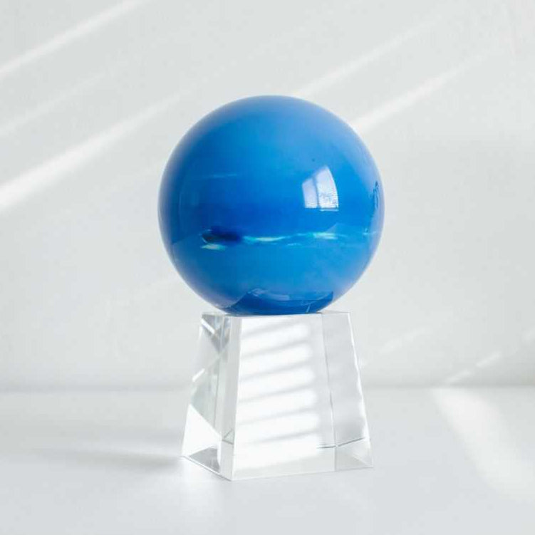 Neptune Globe