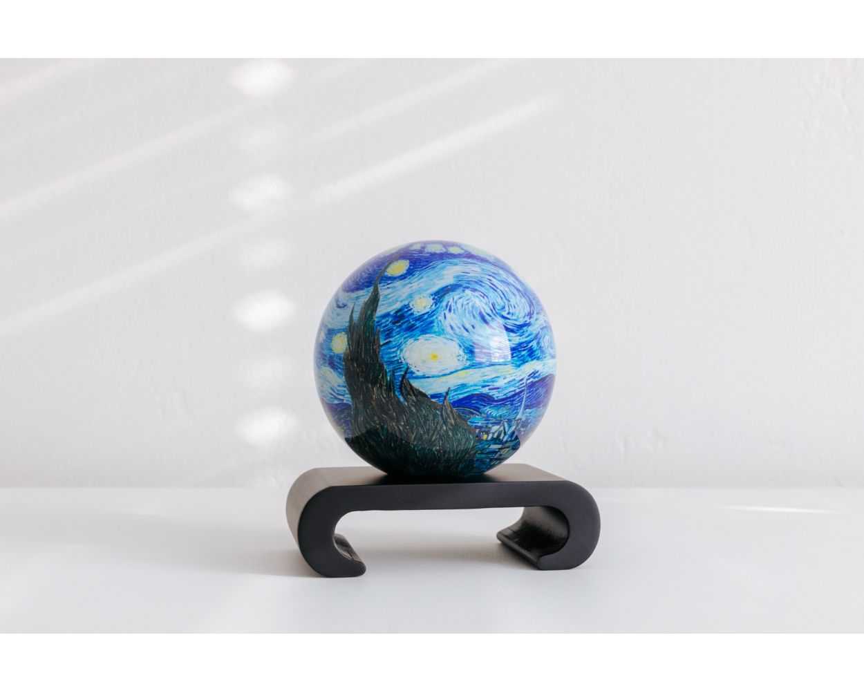 Starry Night MOVA Globe