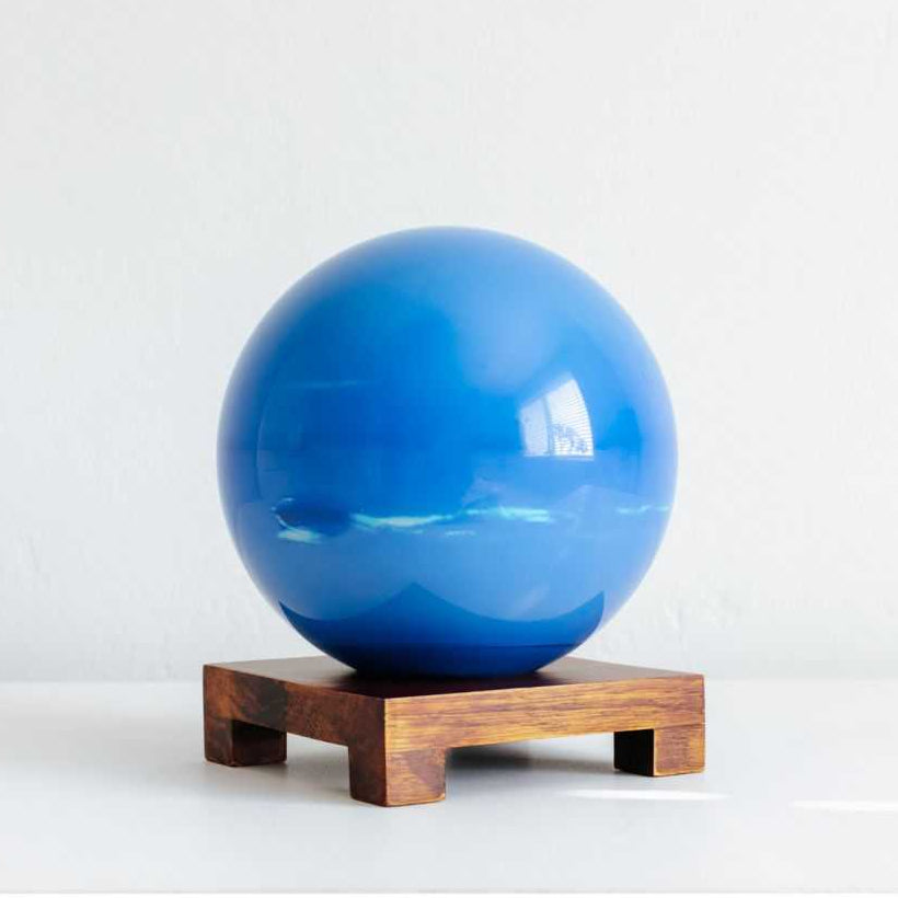Neptune Globe