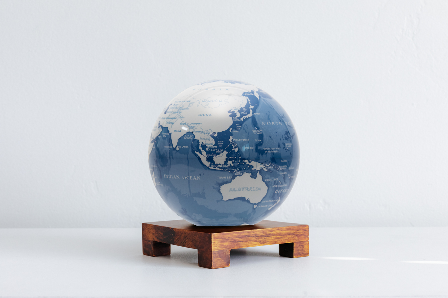 Sky Blue and White Globe