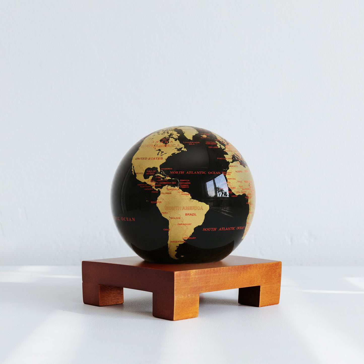 Aurum Ignis World MOVA Globe - MOVA Globes InternationalClassic (4.5″)Square Base Dark Woods