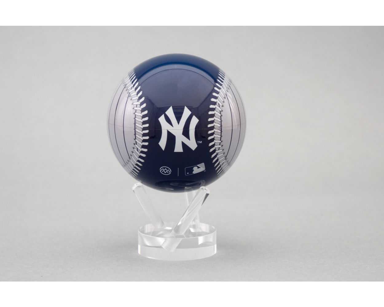 Shop MLB® New York Yankees MOVA Globe | Spinning Globe