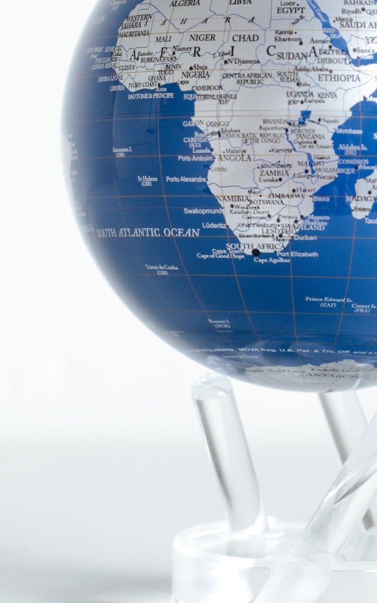 Mova 4.5 Blue Ocean Political Map Globe With Acrylic Base – Lasker Jewelers